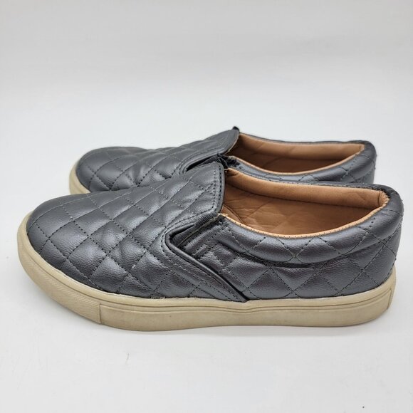 Steve Madden Shoes Ecentrcq Slip On Womens Size 6 M Dark Gray Quilted‎ Leather - Picture 5 of 9